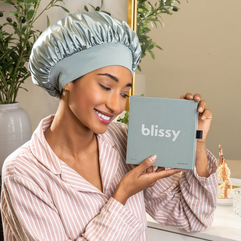 Blissy Halo Bonnet - Matcha - Blissy Matcha Blissy Halo Bonnet Lifestyle ā Mulberry Silk