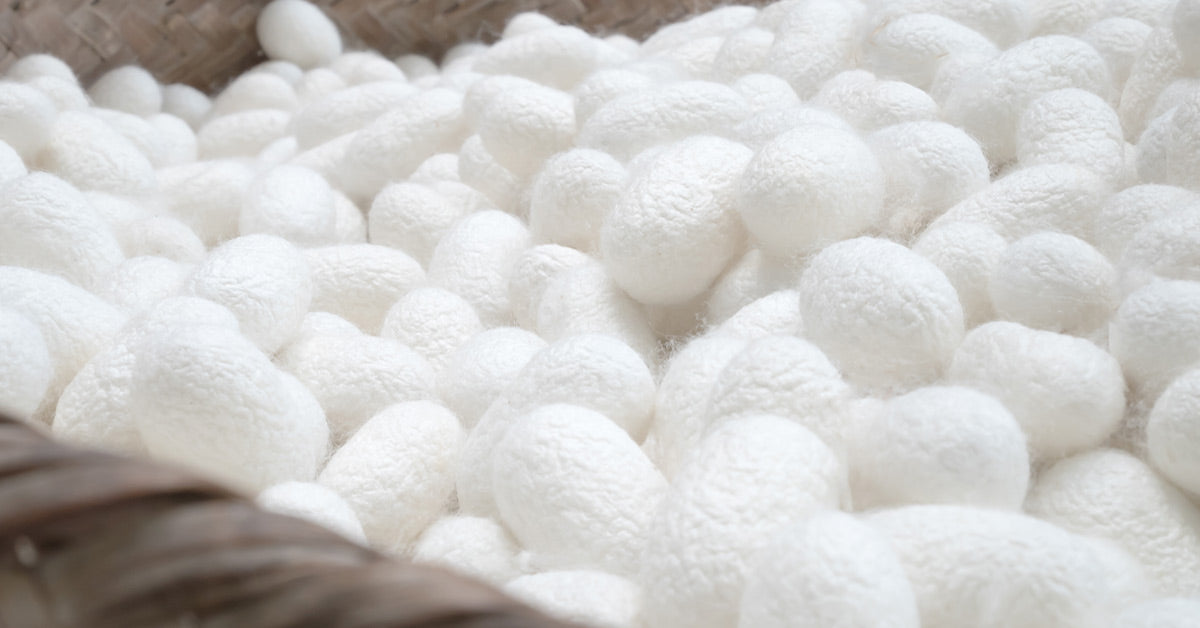 What Is 22 Momme Silk? A Simple Guide to Silk Quality