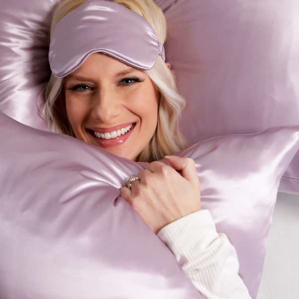 The Ultimate Guide to Blissy's Silk Sleep Mask Benefits