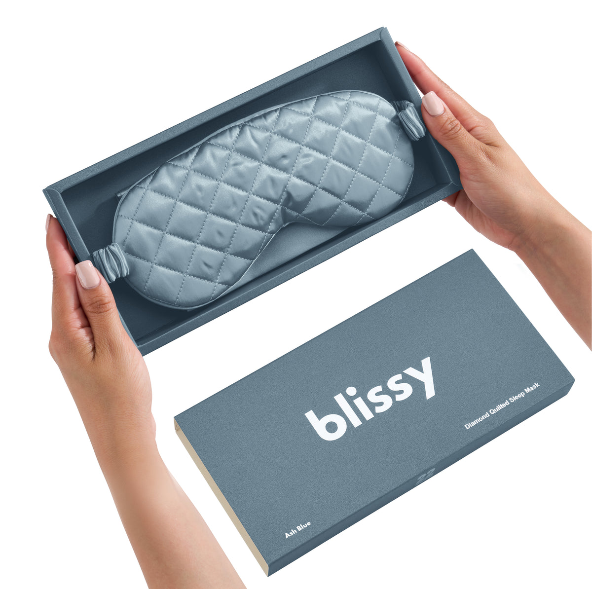 Blissy Ash Blue Sleep Mask Lifestyle – Mulberry Silk