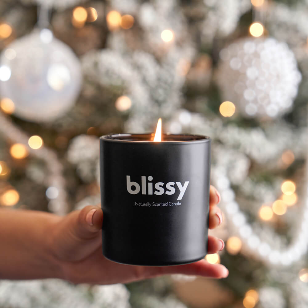 Woodsmoke & Leather Blissy Candle – Blissy Premium Silk