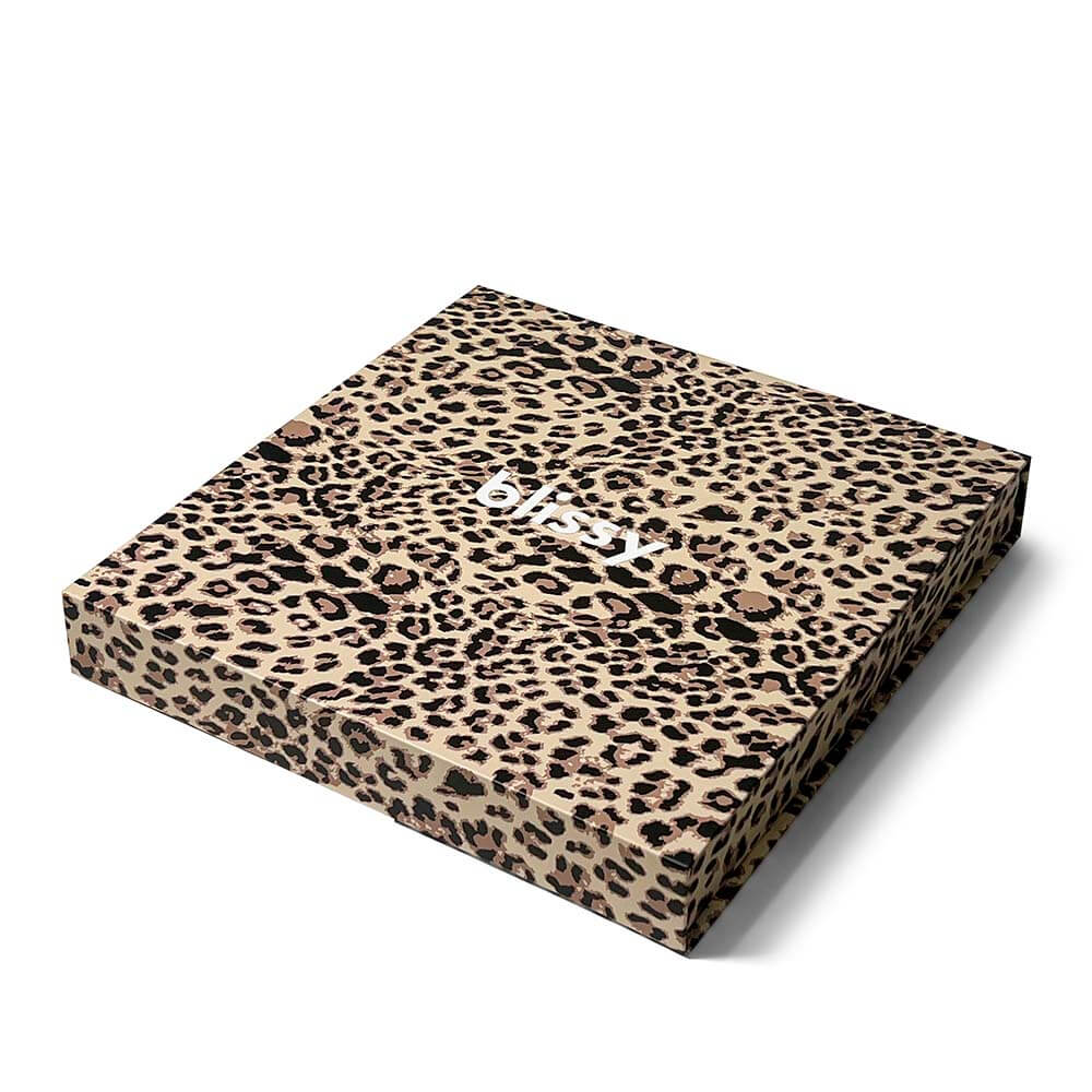 Blissy King Leopard Blissy Dream Set Lifestyle – Mulberry Silk