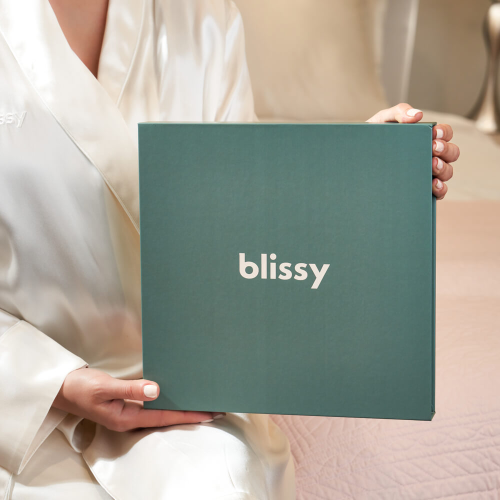Blissy Matcha Silk Blissy Dream Set Detail – King