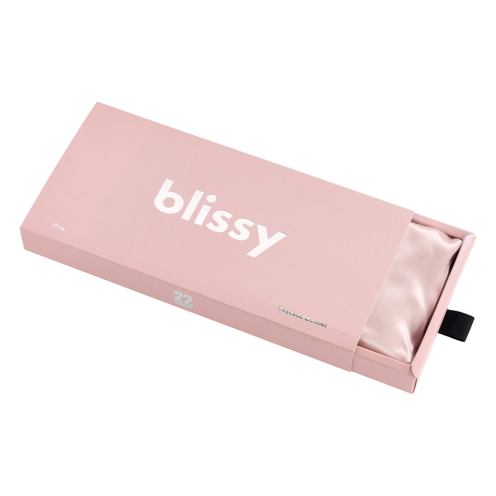 Blissy Pink Blissy Cascade Bonnet Lifestyle – Mulberry Silk