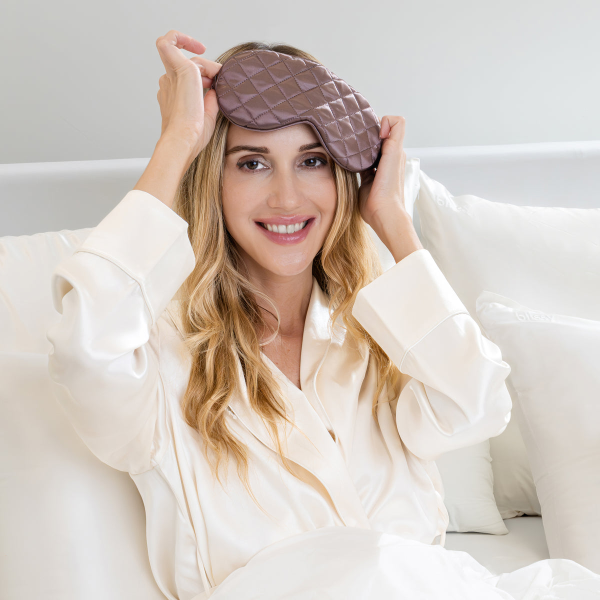 Blissy Plum Silk Sleep Mask Detail –