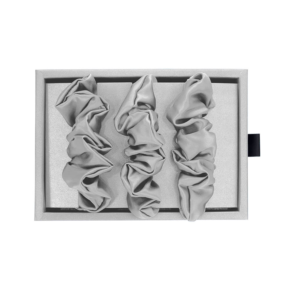 Blissy Silver Blissy Scrunchies Lifestyle – Mulberry Silk