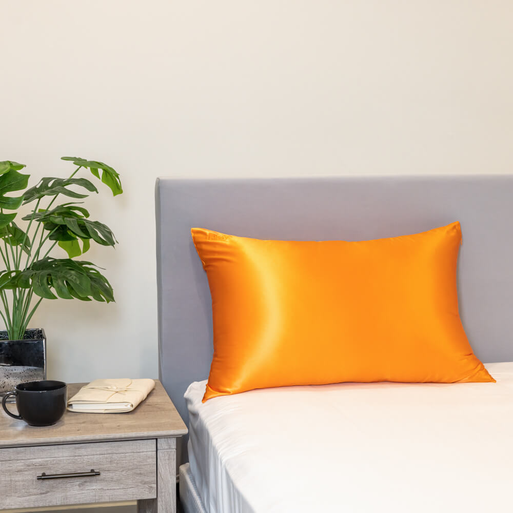 Coral Pillowcase Close-Up – Blissy 22 Momme Silk