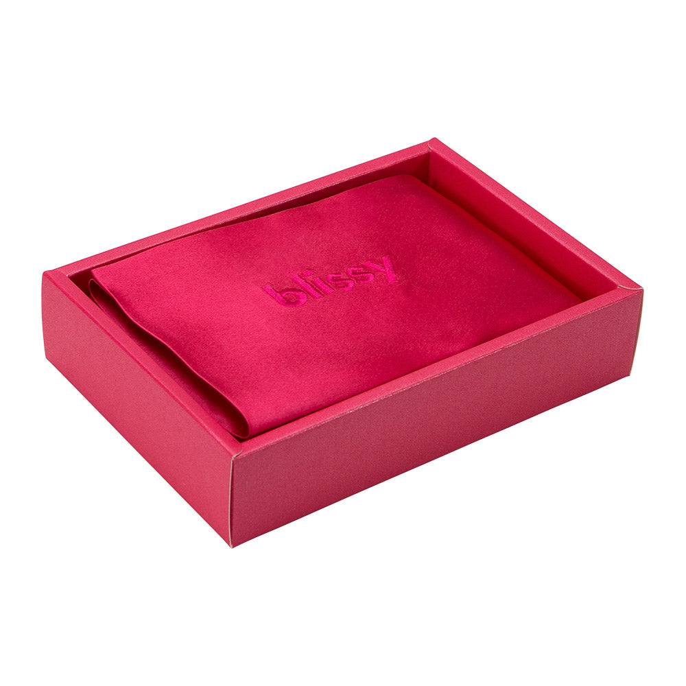 Blissy Standard Hibiscus Pillowcase Lifestyle – Mulberry Silk