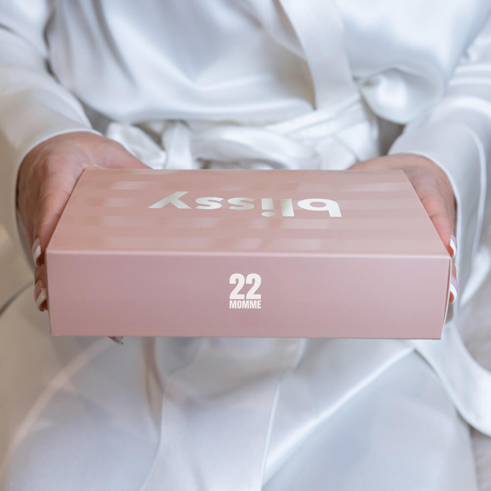 Blissy Pink Striped Silk Pillowcase Detail – King