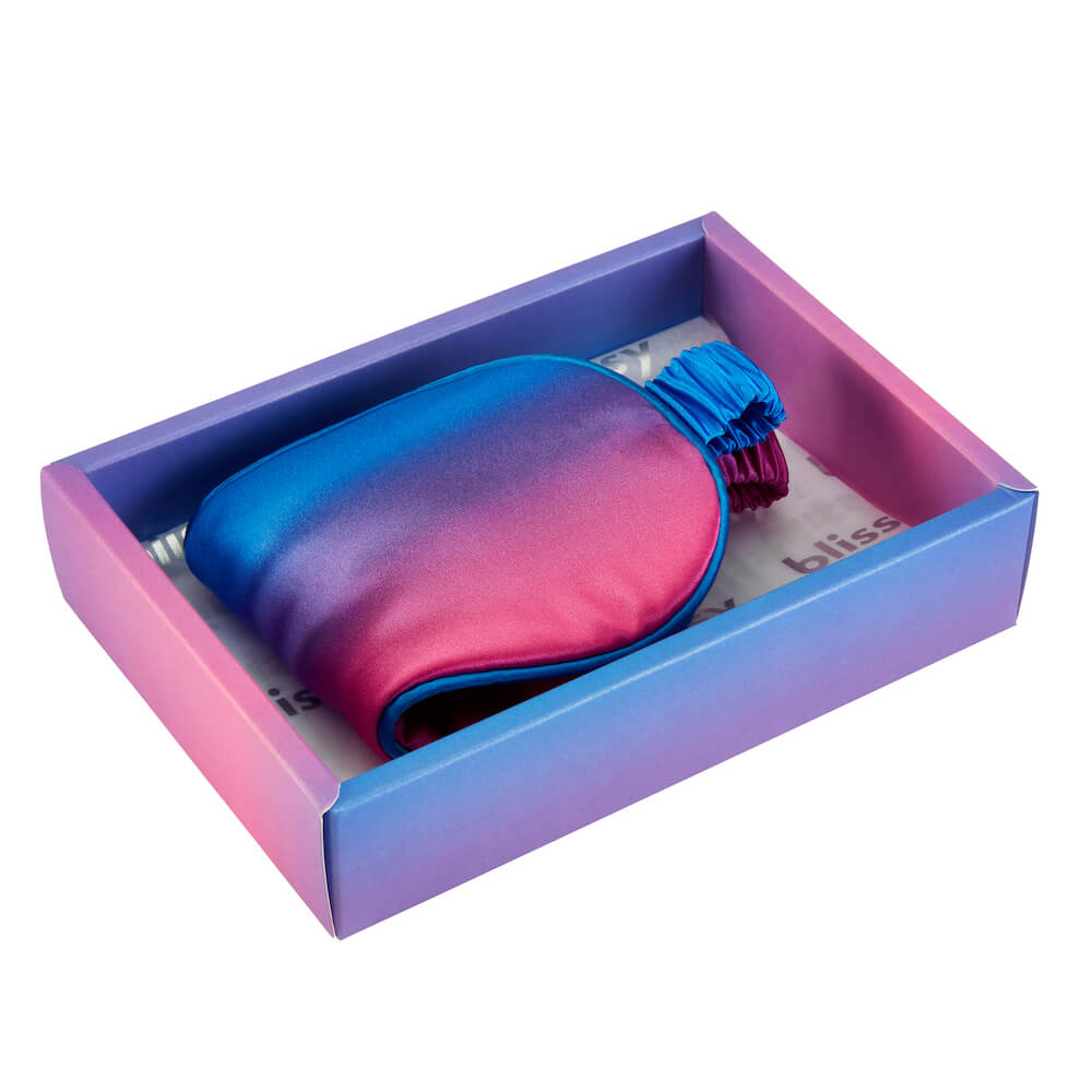 Blissy Purple Ombre Sleep Mask Lifestyle – Mulberry Silk