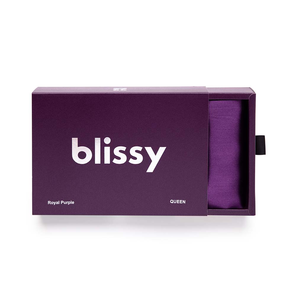 Blissy Royal Purple Silk Pillowcase Detail – Queen