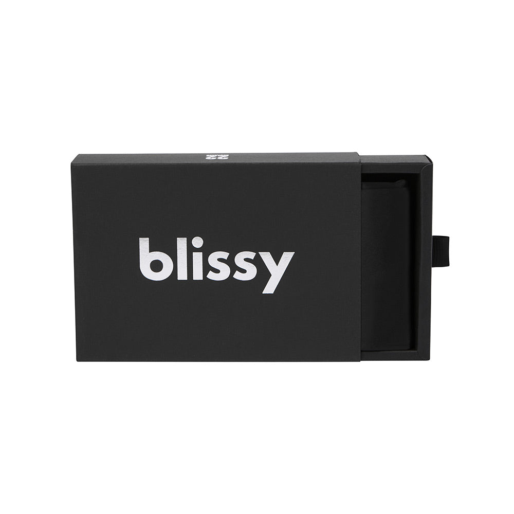 Blissy King Black Pillowcase Lifestyle – Mulberry Silk