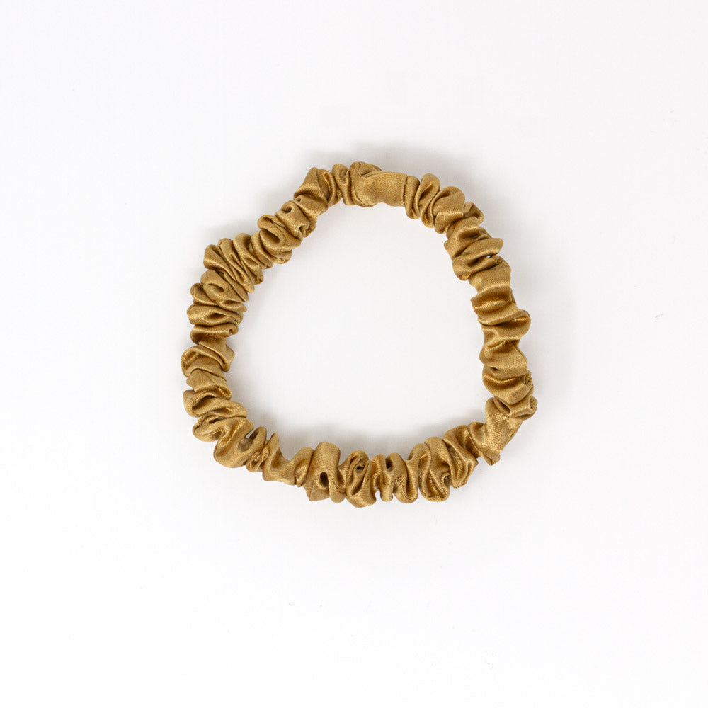Black, Gold, Pink Blissy Skinny Scrunchies Close-Up – Blissy 22 Momme Silk