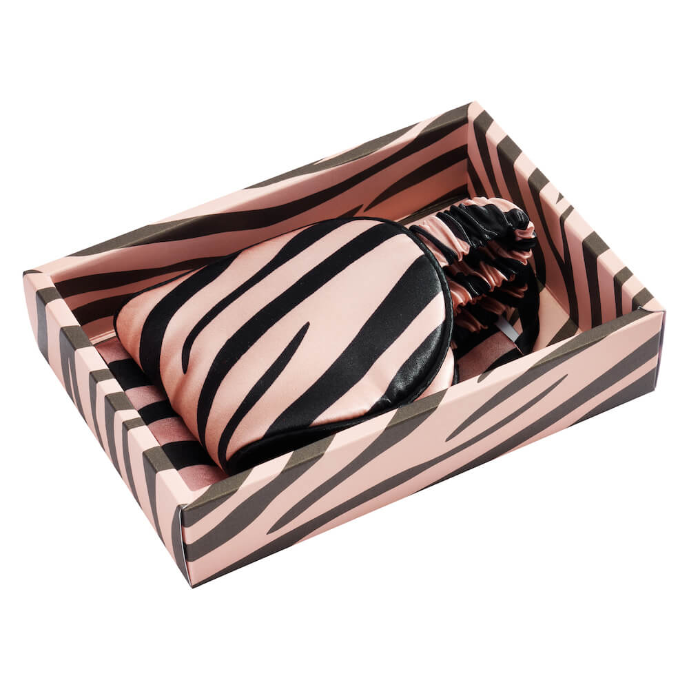 Blissy Tiger Silk Sleep Mask Detail –